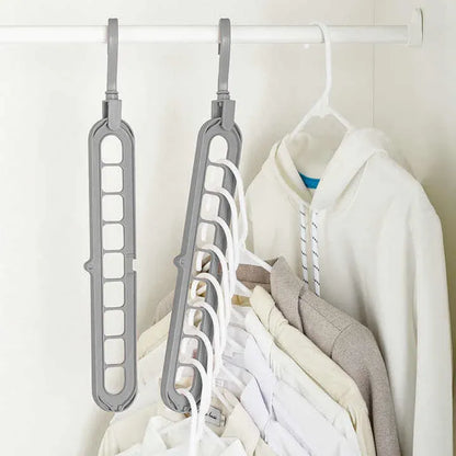9-in-1 Smart Hanger Pro™